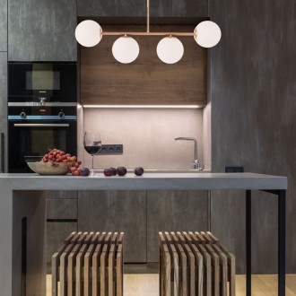 Lampa sufitowa Milano złota 4 klosze mleczne kule