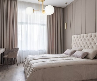 Lampa sufitowa złota Milano żyrandol 3 klosze mleczne kule