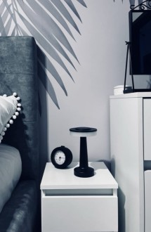 Lampka LED bezprzewodowa dekoracyjna ładowana USB czarna JB-TD03 