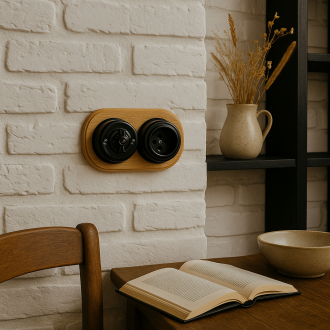 Gniazdo ceramiczne natynkowe z uziemieniem  czarne Ledigo 04MP NEW