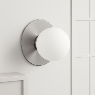 Kinkiet Milano Aura silver pojedyńcza mleczna kula