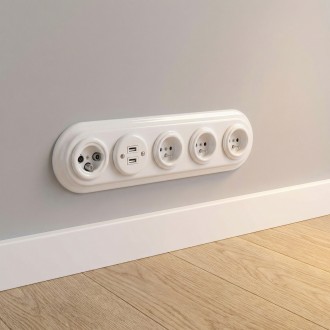 Ramka ceramiczna pięciokrotna biała podtynkowa