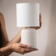 Lampka z abażurem ceramiczna biała mała.jpg