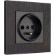 gniazdo elektryczne w ramce aluminiowej czarnej eleganckie.jpg