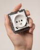 Gniazdo elektryczne z uziemieniem białe usb.jpg