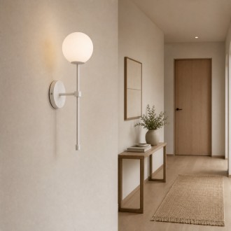 Kinkiet minimalistyczny biały Milano mleczna kula 